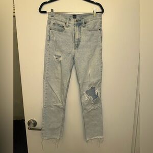 GAP cigarette high waisted light distressed cropped ankle jeans